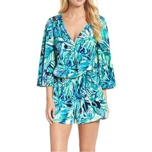 Lilly Pulitzer Vivana Velour Romper L excellent Used condition